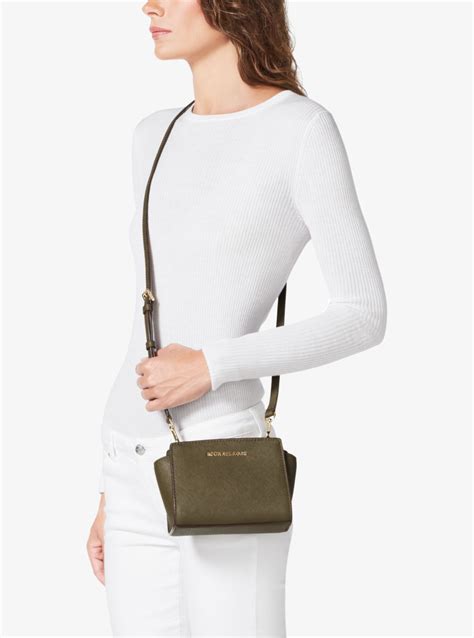 michael kors selma small|Selma Mini Crossgrain Leather Crossbody Bag .